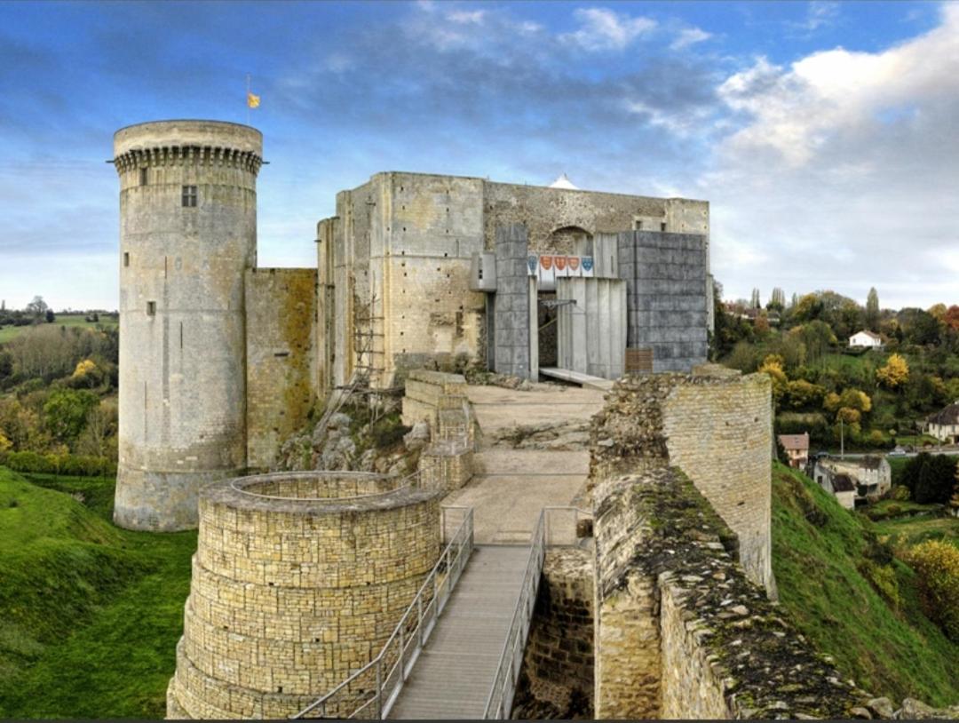 La Chambre Des Remparts ฟาแลซ ภายนอก รูปภาพ